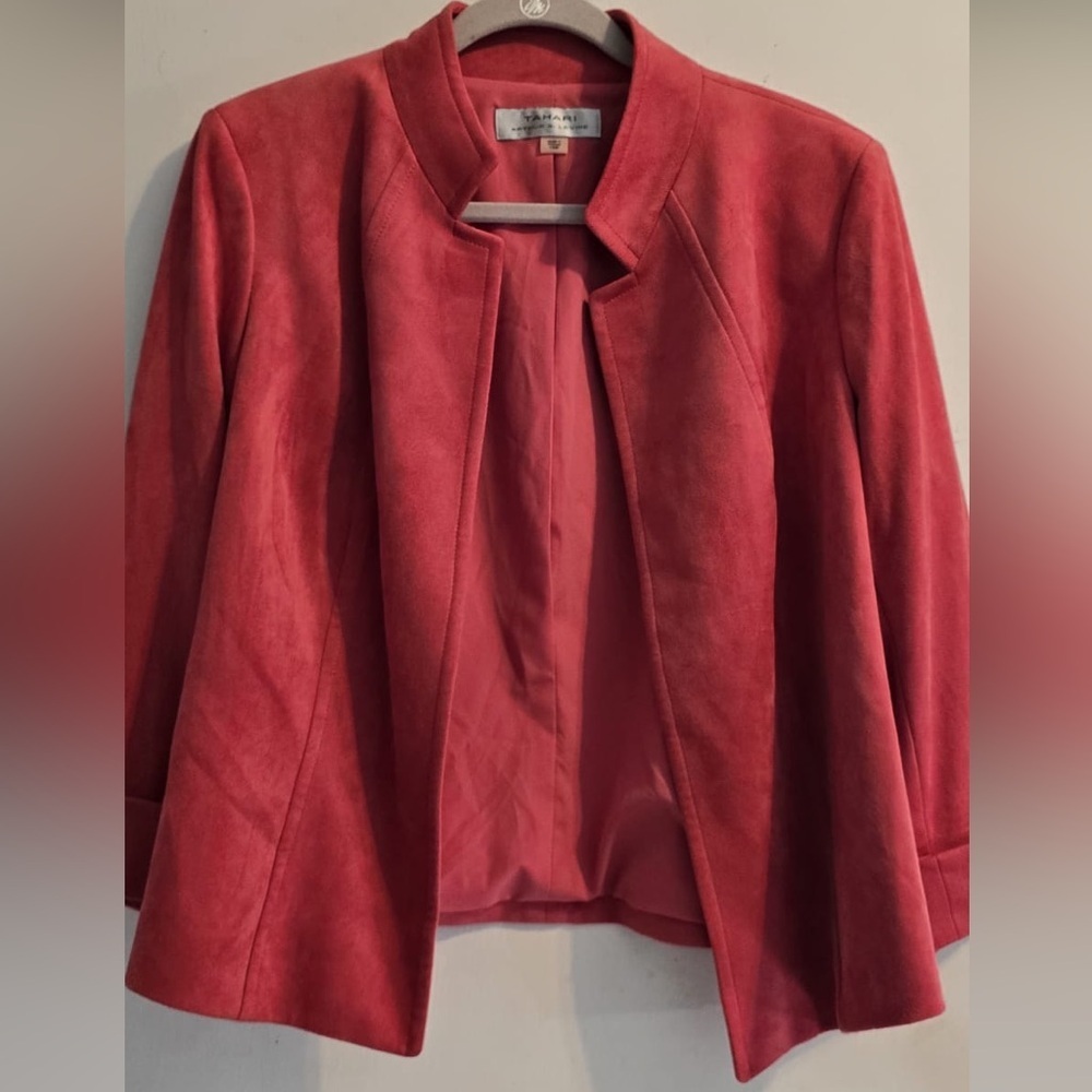 Tahari Bold Red Women's Blazer - Picture 4 of 10